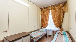 Гостиница Хостелы Рус - Норильск Норильск Бюджетный двухместный номер с 2 отдельными кроватями-1