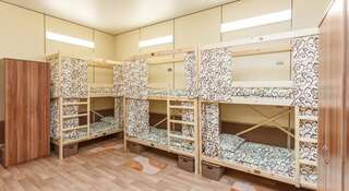 Гостиница Хостелы Рус - Норильск Норильск Спальное место на двухъярусной кровати в общем номере для мужчин-1