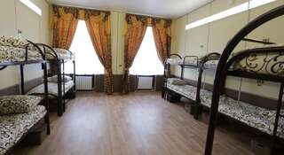 Гостиница Хостелы Рус - Норильск Норильск Спальное место на двухъярусной кровати в общем номере для мужчин-4